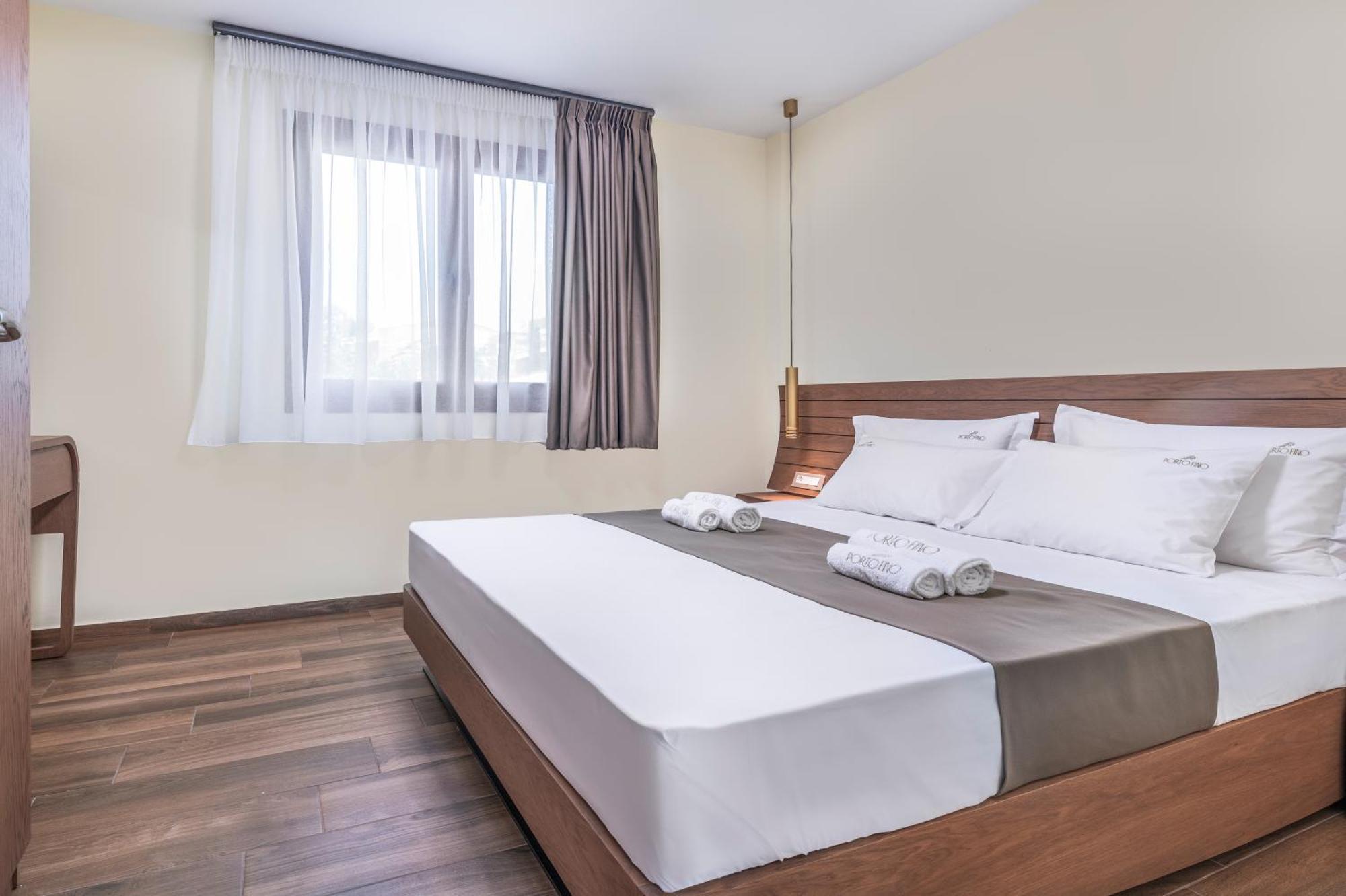 아스프로발타 Porto Fino 아파트 외부 사진